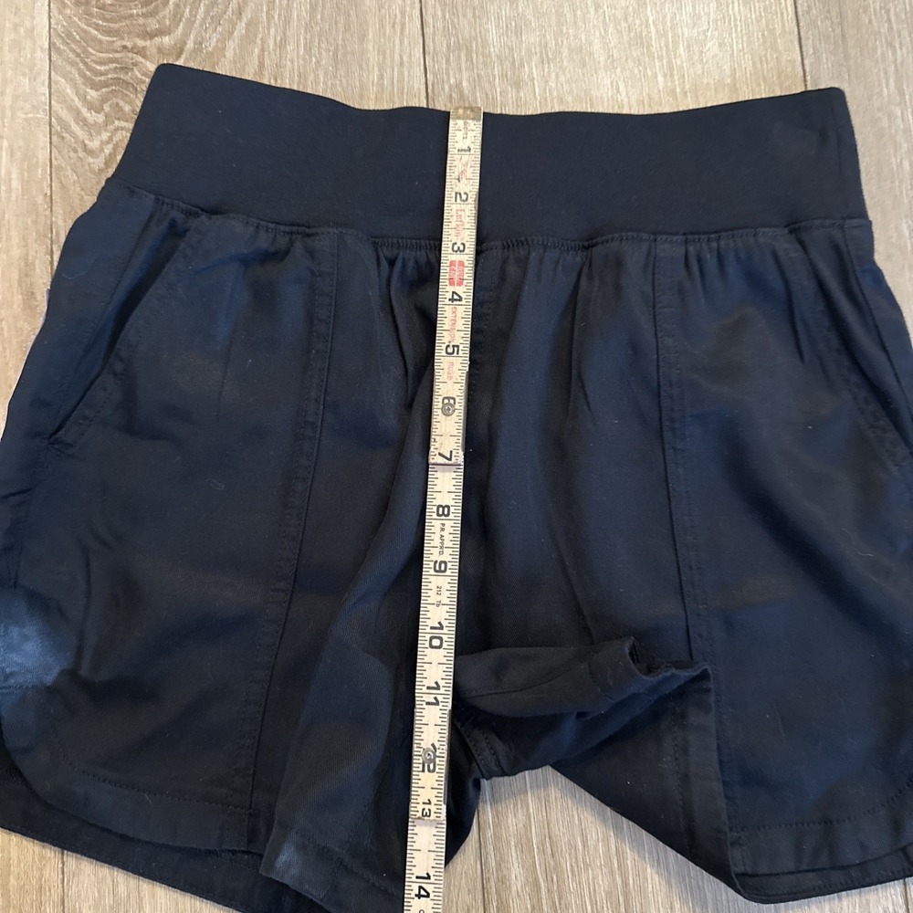Member's Mark Women's‎ Lot 3 Pair Tencel Shorts Relaxed Pull On Size Small NEW - Picture 10 of 11